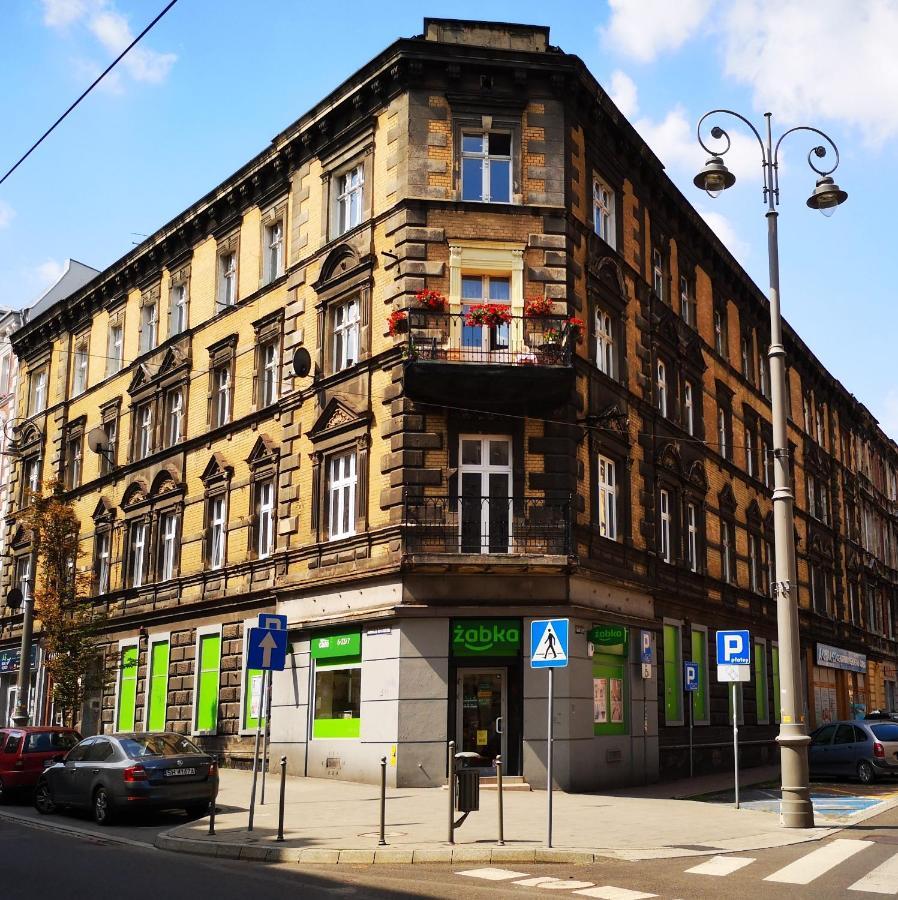Apartament Przybudowka Appartement Katowice Buitenkant foto